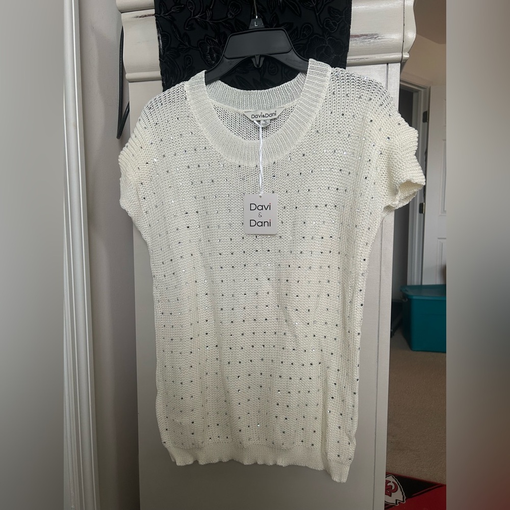 DAVI & DANI Cream Knit Sweater